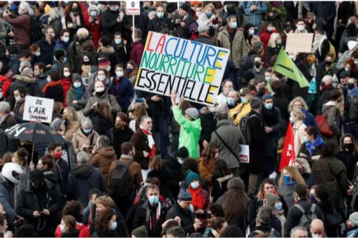 Socialistes, Verts, communistes entrent dans la bataille des aides au secteur culturel face au Covid-19