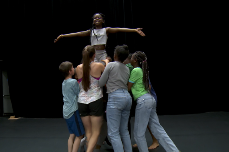 Les «Chaillot colo» font danser les jeunes éloignés de la culture