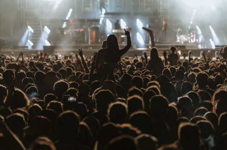 Vivendi envisage de céder ses festivals et son activité billetterie